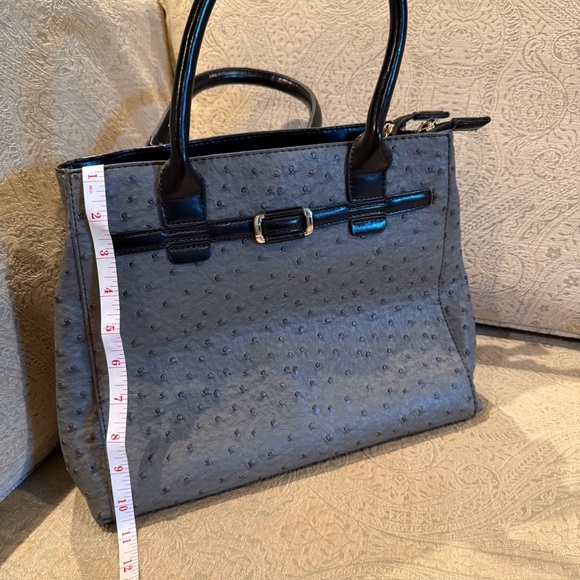 Chic Black and Gray Ostrich Textured Women's Satchel - Picture 8 of 8